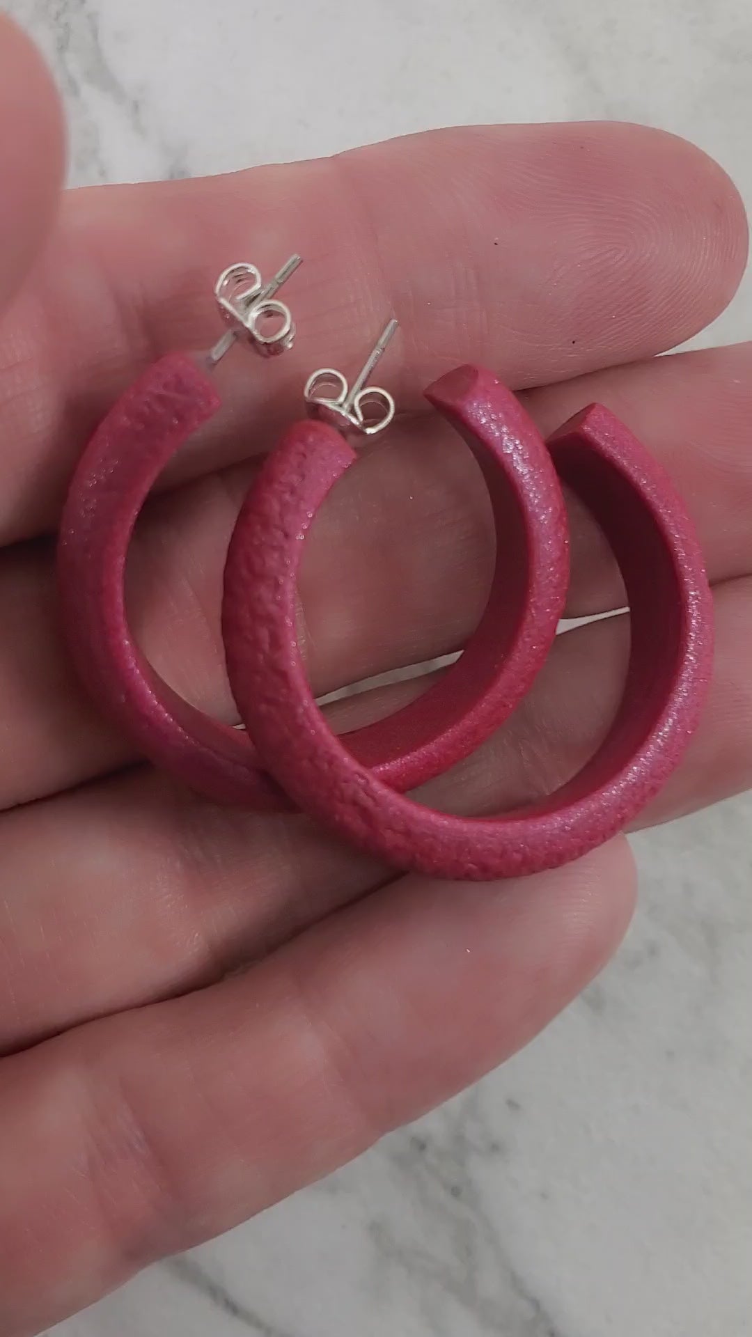 Hoop Earrings Medium - Pink Magenta