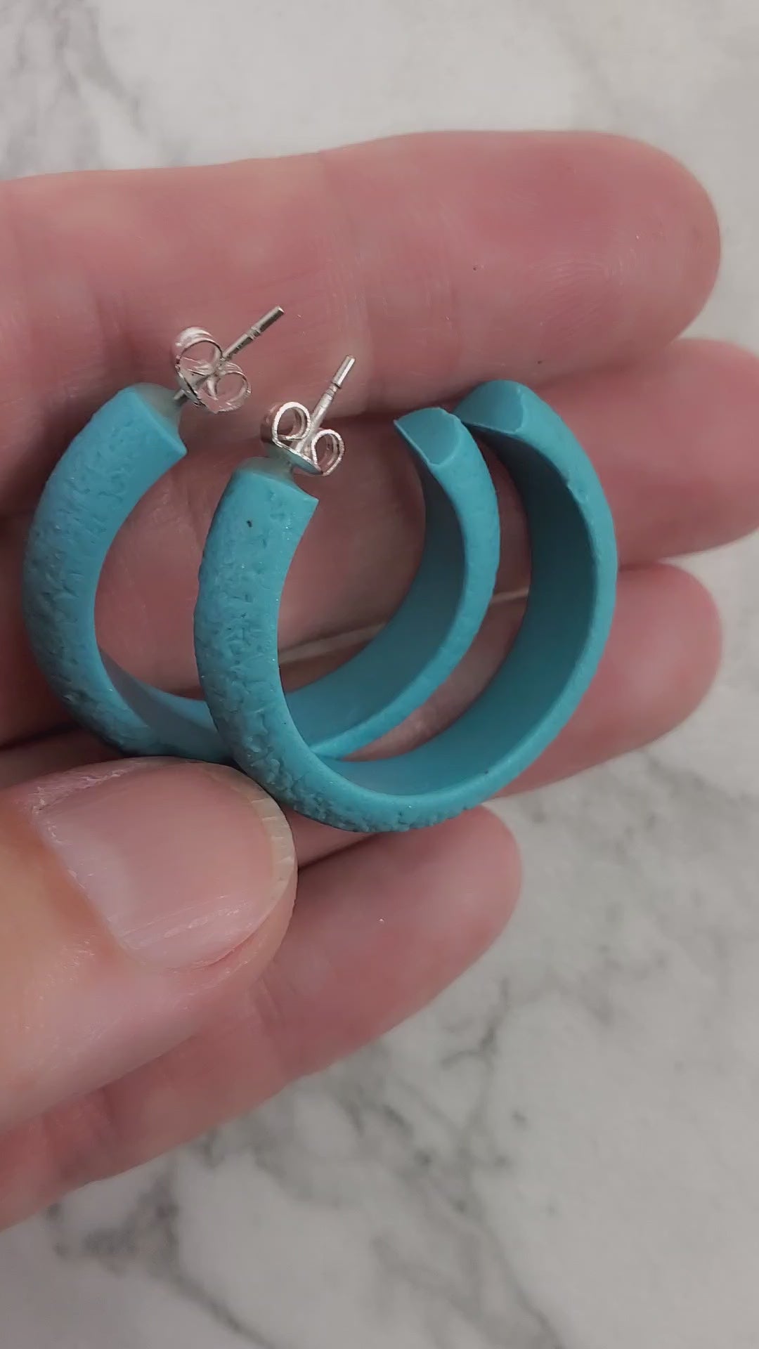 Hammered Hoop Earrings Medium - Solid Color - Turquoise Waters